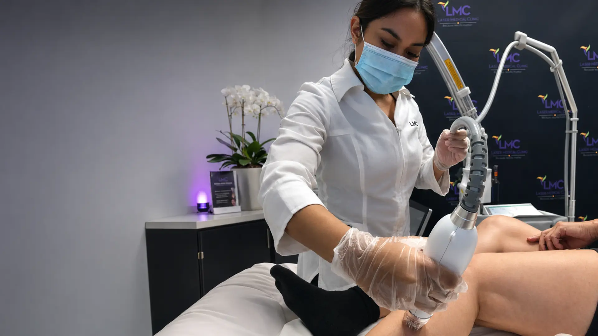 Cutera Secret PRO RF microneedling and fractional CO2 stretch mark treatment in Richmond Hill